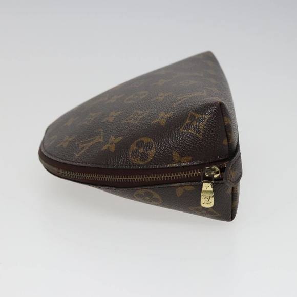 LOUIS VUITTON Monogram Trousse Demi Ronde Cosmetic Pouch M47520 LV Auth 78013 - Picture 4 of 16